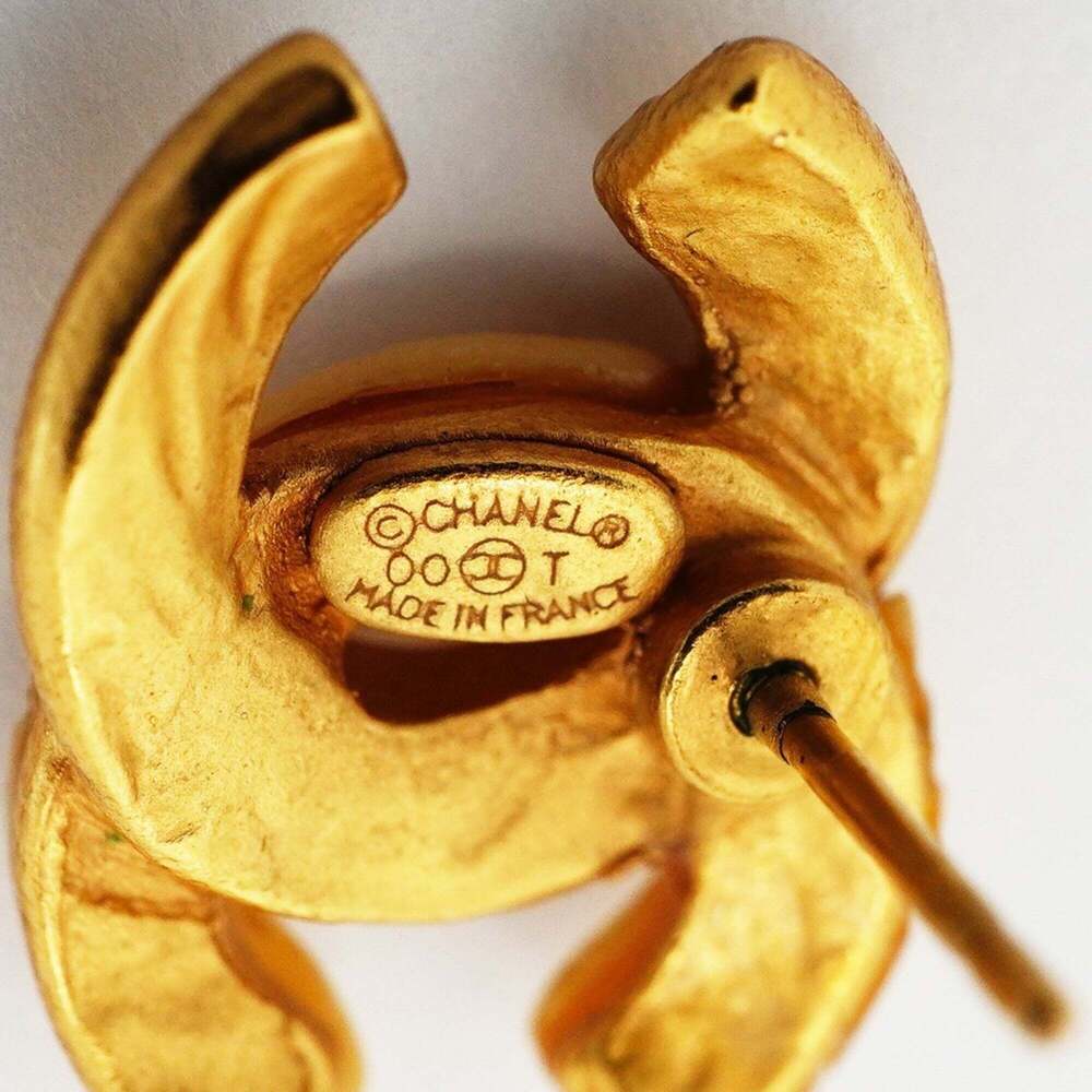 CHANEL White Logo Earrings - Picture 4 of 5